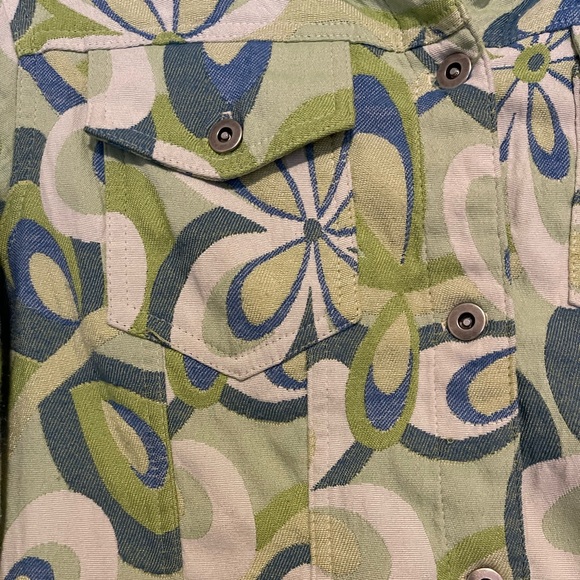 3 Sisters Green and Blue Patterned Jacket and Jean set. In like new condition. - Picture 3 of 12